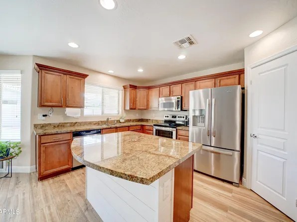 3563 E BLUE RIDGE Way, Gilbert, AZ 85298