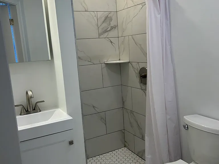 9 Myrtle St #14 — Photo 7