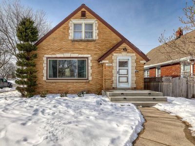 3001 North 87th STREET, Milwaukee, WI, 53222