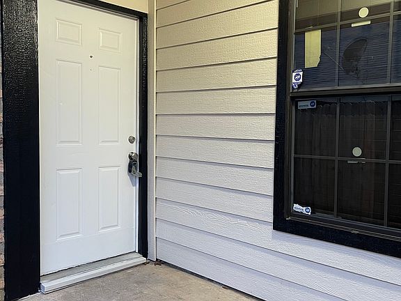 4th image of 9020 Greenmound Ave