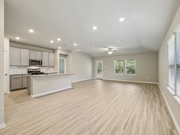 148 Boondoggle Rdg, Cedar Creek, TX 78612