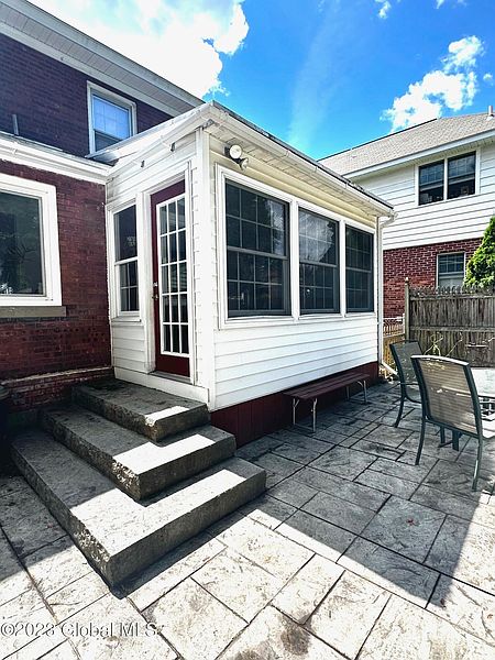 5th image of 20 Manor Place
