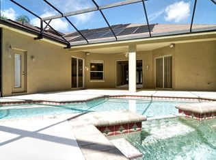 396 Twelve Oaks Dr, Winter Springs, FL 32708