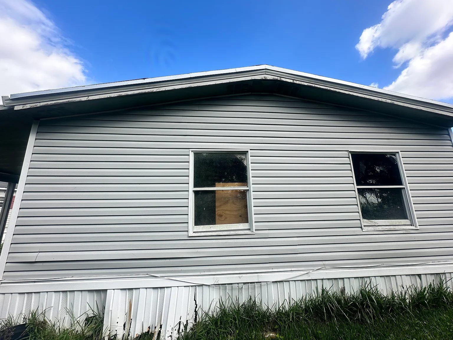 5 bed, 1600 sqft, $2,950 — Photo 4