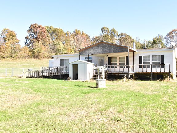 4th image of 1651 Farm Road 2170