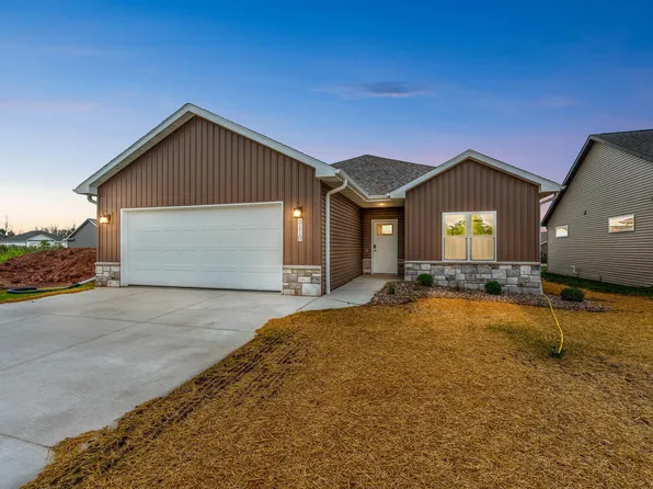 3110 Lazy Oak Dr, Green Bay, WI 54311