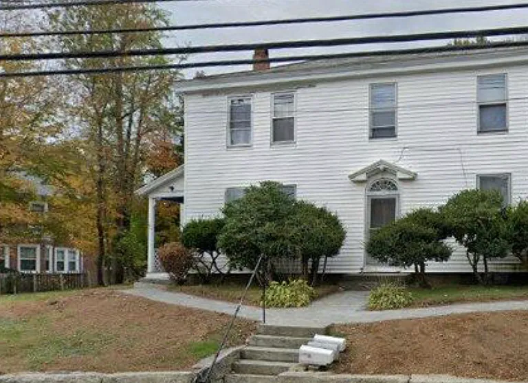 60 E Main St — Photo 1