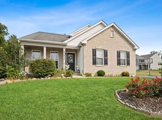 2131 Fairview Ln, Woodstock, IL 60098