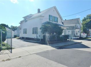 40 Hillwood St, Cranston, RI 02920