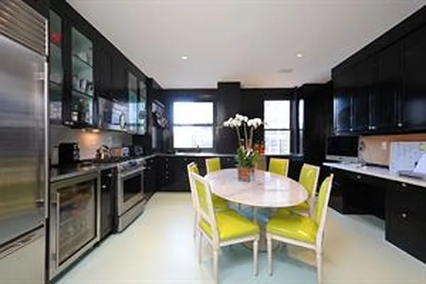 Sold by Douglas Elliman | media 39