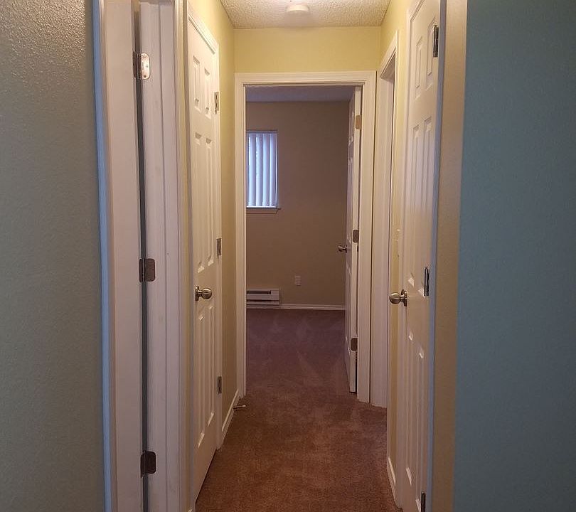 1st image of 615 N Orchard St