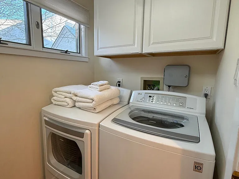 4 S Iroquois Ave — Photo 13