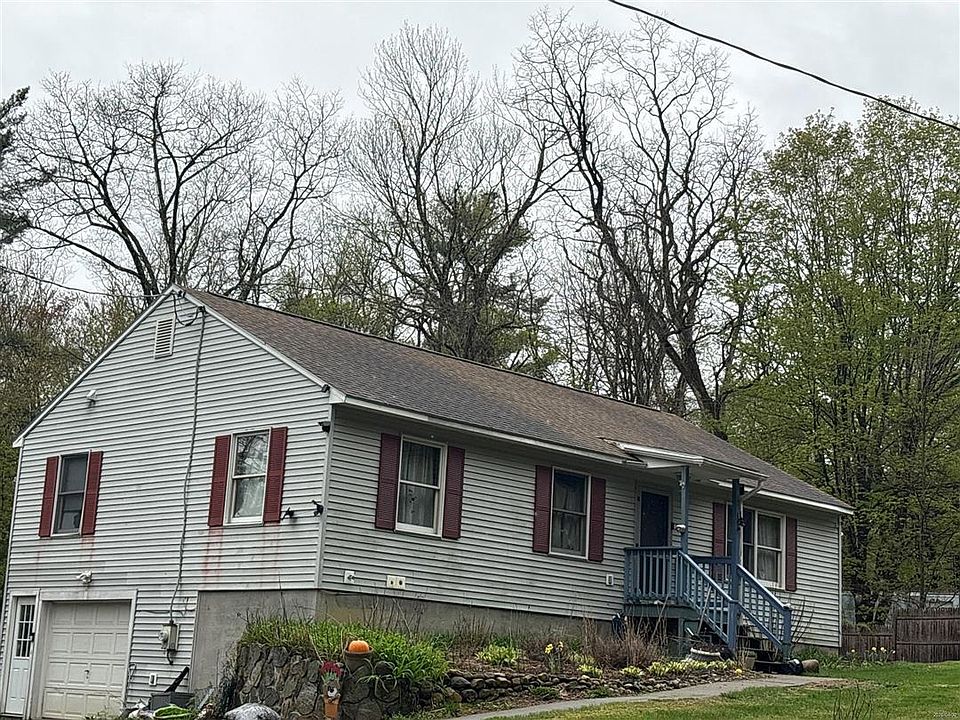 2nd image of 318 Wing Rd