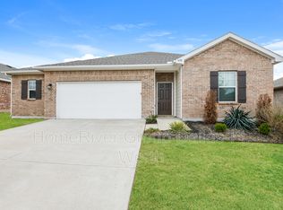 408 Stone Creek Blvd, Glenn Heights, TX 75154