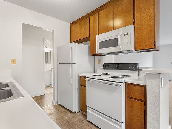 5th image of 820 Kains Ave #12baa4b4c
