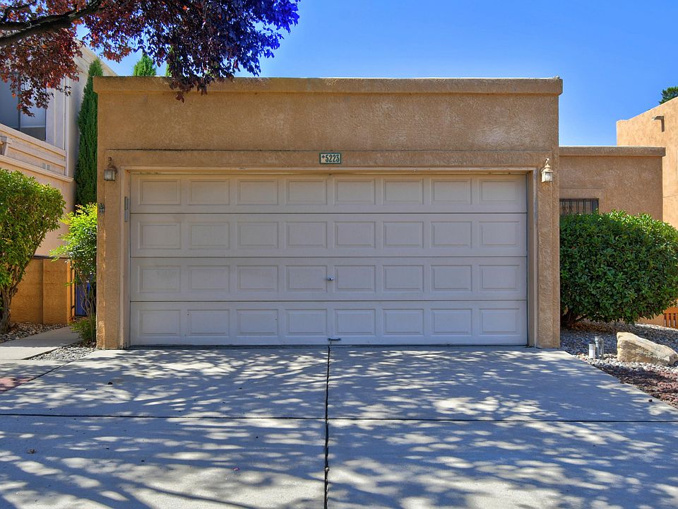 1st image of 5223 Noreen Dr NE