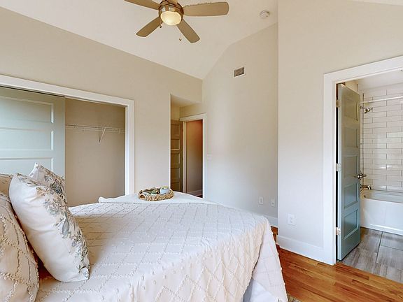 3rd image of 1901 Meridian St APT H