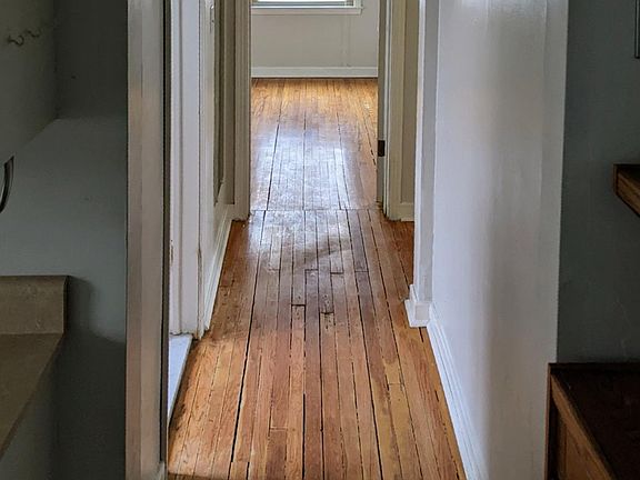 4th image of 1415 W Farnum Ave APT 1