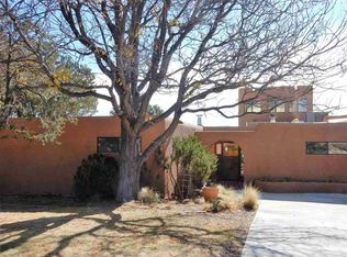 49 Grand Canyon Dr, White Rock, NM 87544