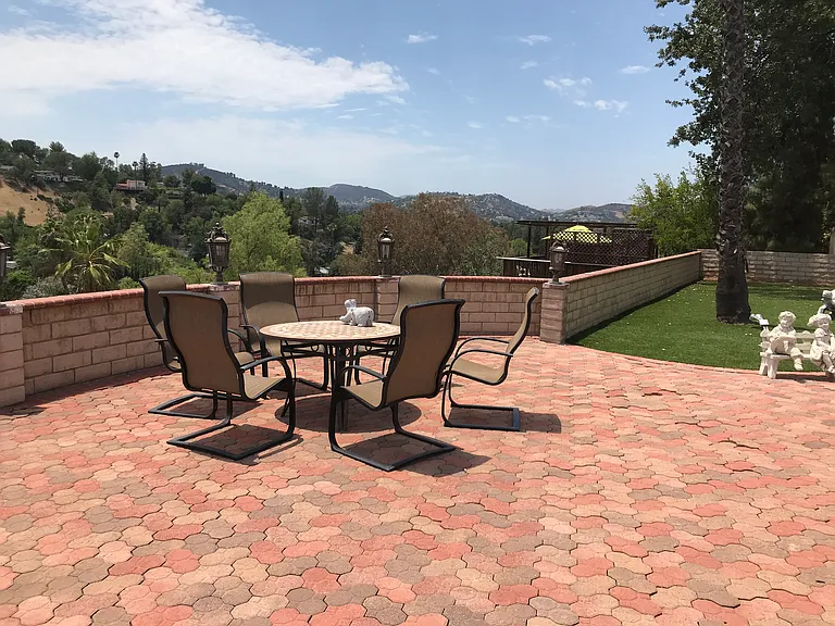 22740 Macfarlane Dr — Photo 4