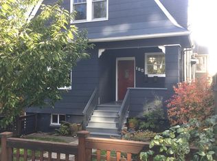 165 Aloha St #A, Seattle, WA 98109