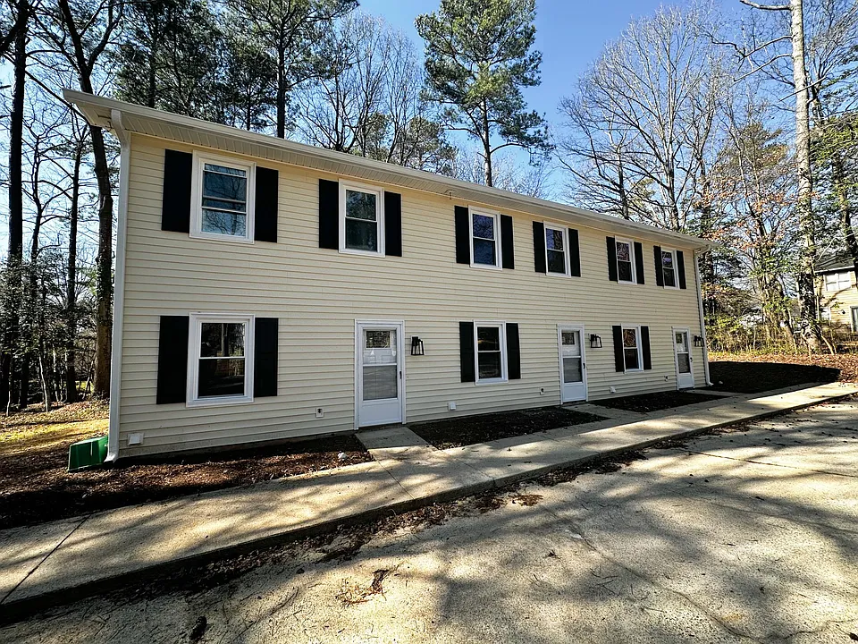 102 Stowe Pl #B