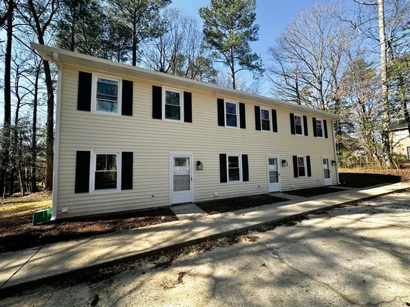 102 Stowe Pl APT B, Garner, NC 27529