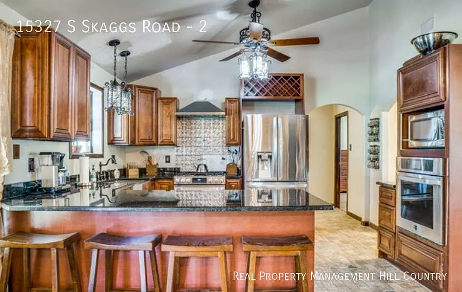 One-of-a-Kind Hill Country Estate | 4 bed / 2.5 Bath — Photo 3