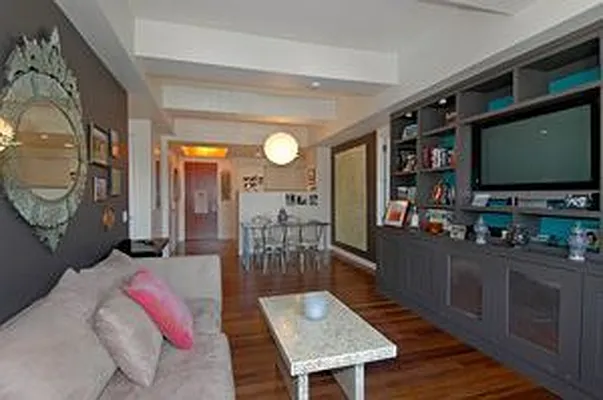 Rented by Douglas Elliman | media 25