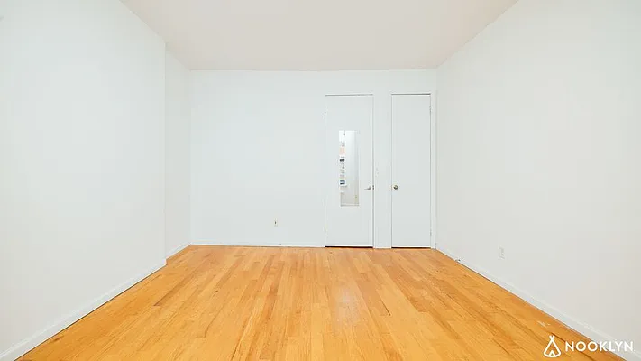 Rented by Nooklyn NYC LLC | media 6