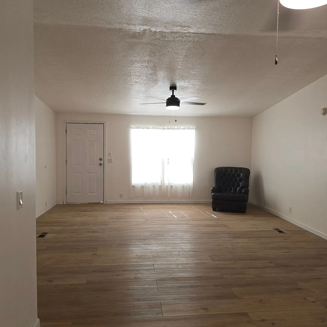 5 bedrooms in Mescal! — Photo 3