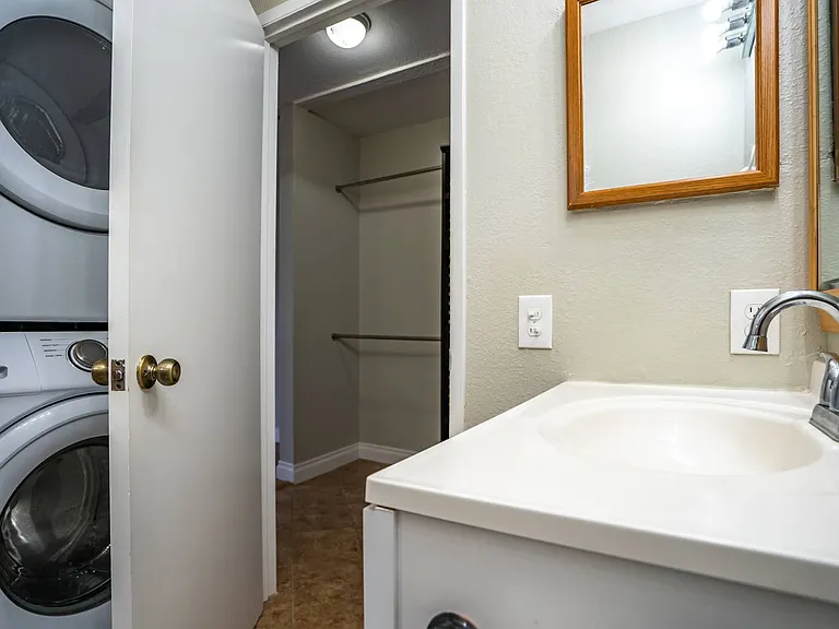 480 Kenolio Rd #11-206 — Photo 28