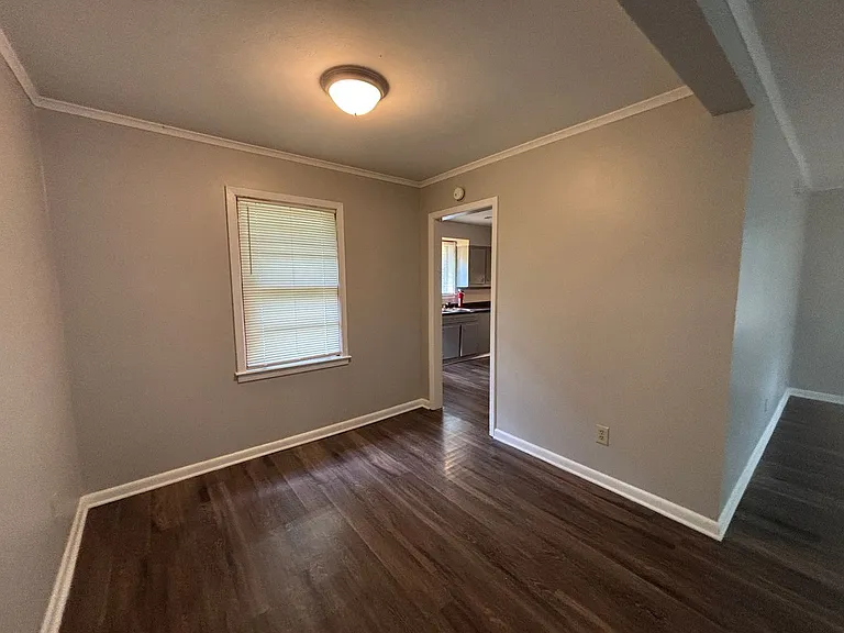 2160 Saint Elmo Ave — Photo 21