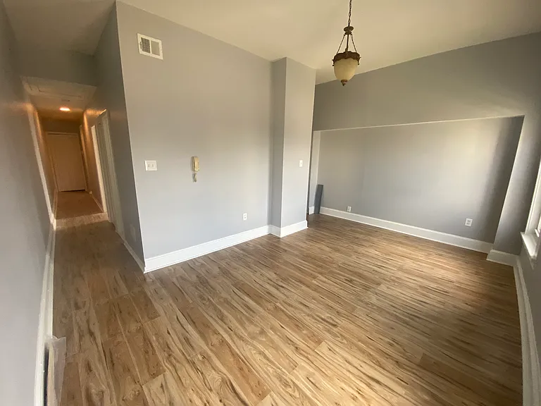 1501 W Girard Ave #F — Photo 5
