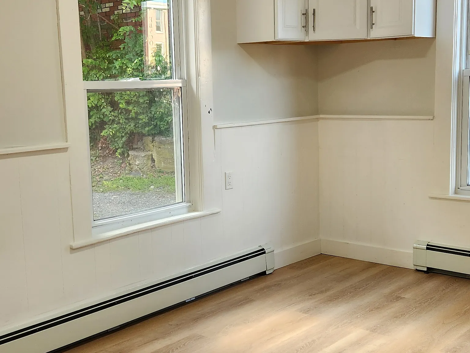 2 bed, 700 sqft, $2,550 — Photo 3