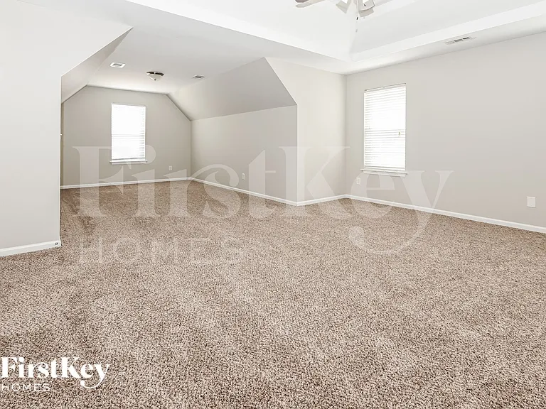 123 Elba Dr — Photo 8