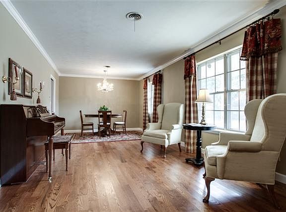 4th image of 8636 San Souci Dr