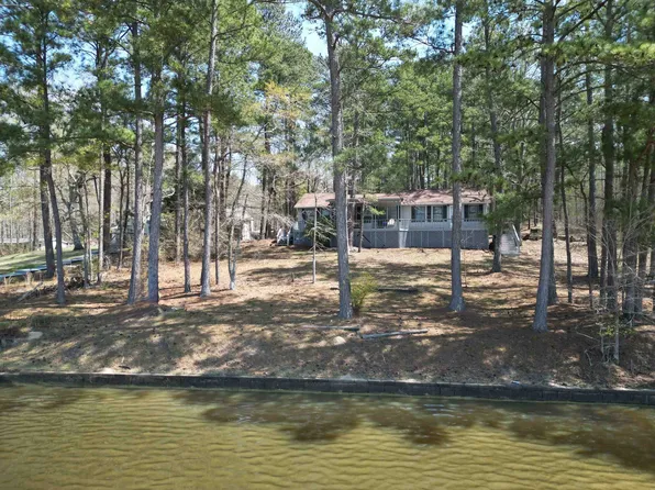 189 Chickasaw Trl N, Sparta, GA 31087