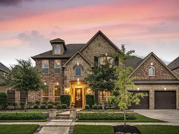 19306 Wade Haven Dr, Cypress, TX 77433