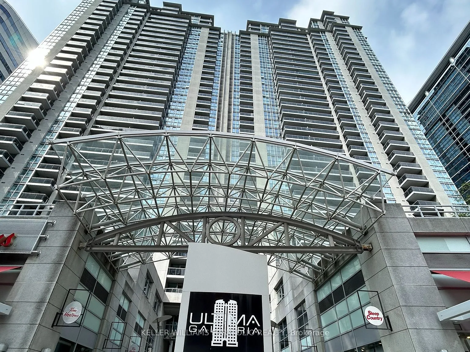 2 bed, $2,600 — Photo 1