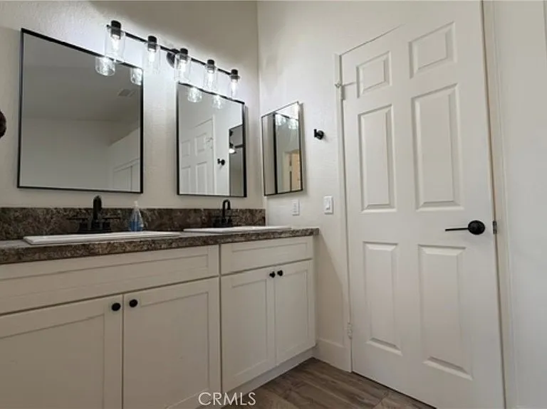 39233 Rising Hill Dr — Photo 31