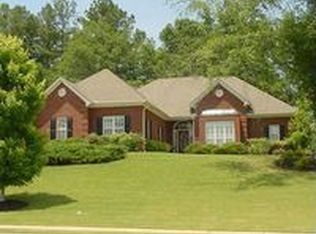 209 English Oaks Ln, McDonough, GA 30253