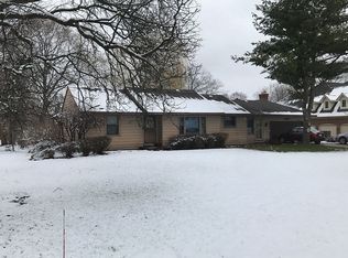 410 E Waverly Rd, Arlington Heights, IL 60004