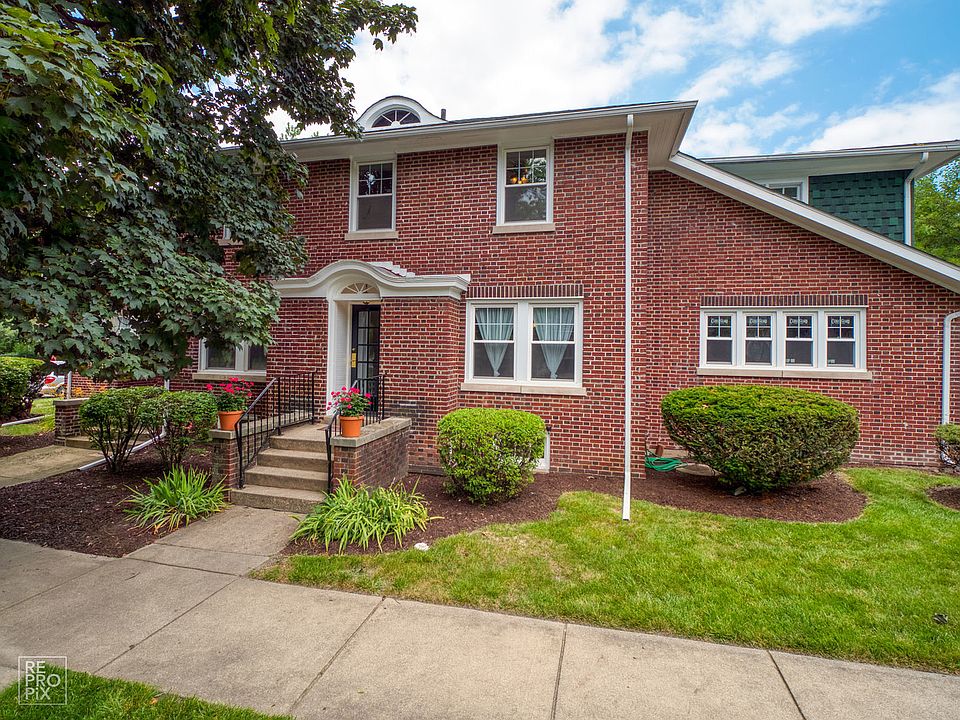1st image of 12825 Greenwood Ave