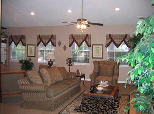 3421 W Stewarts Mill Rd APT 02R, Douglasville, GA 30135