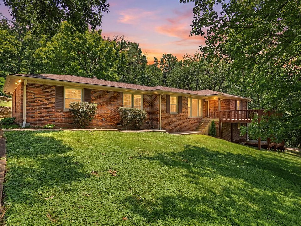 1st image of 600 Vanoke Dr
