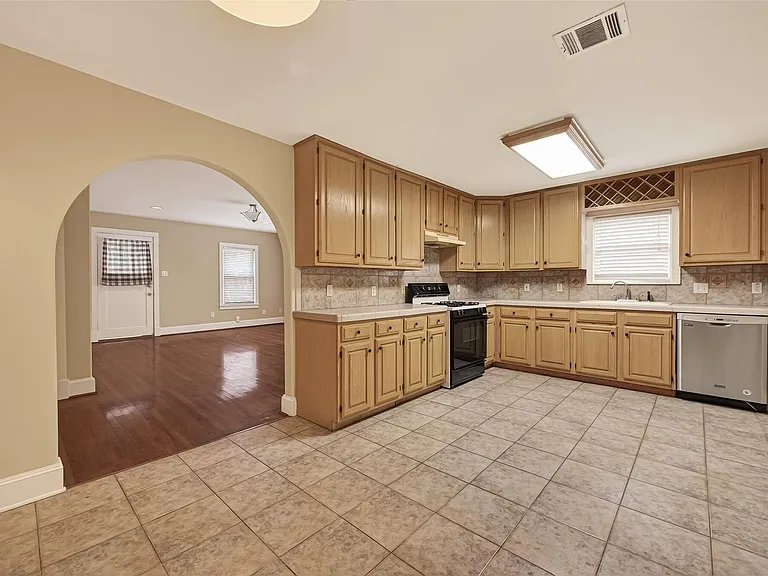 1807 Crocker St #A — Photo 9