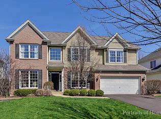 26W308 Thorngate Ln, Winfield, IL 60190