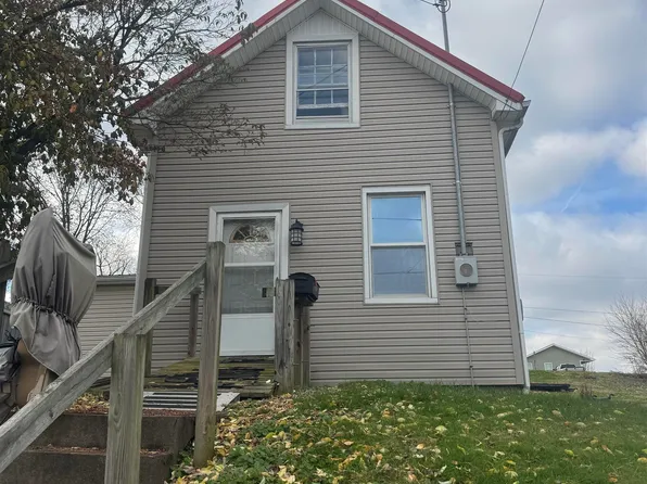 531 11th St, Tell City, IN 47586