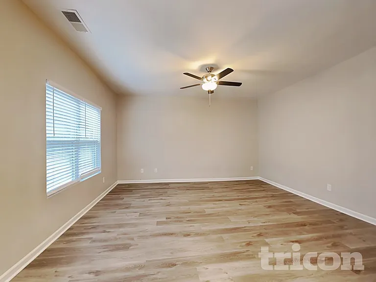 4118 Lindbergh Way — Photo 15